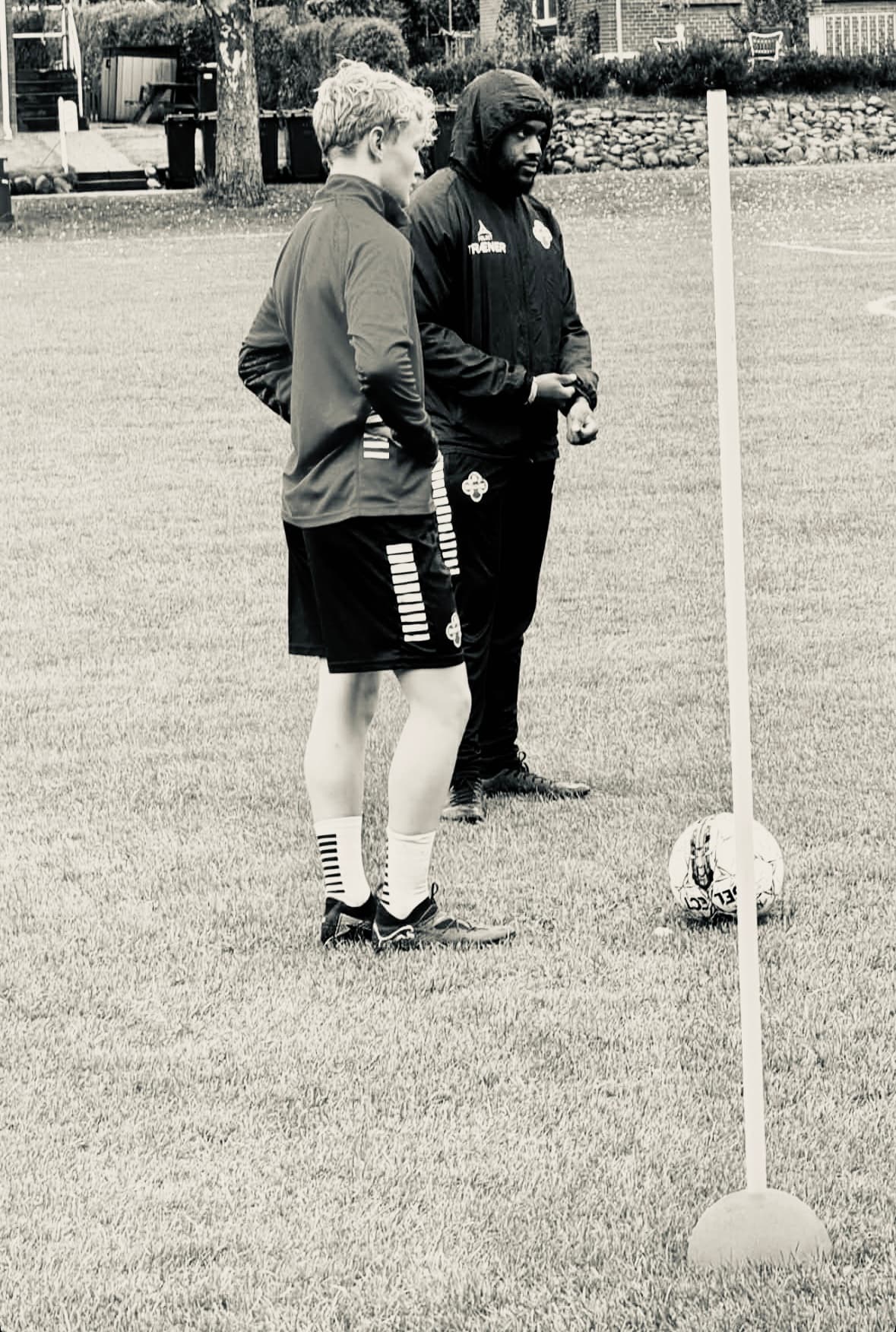 Arnaud Lukunku træner børn og unge