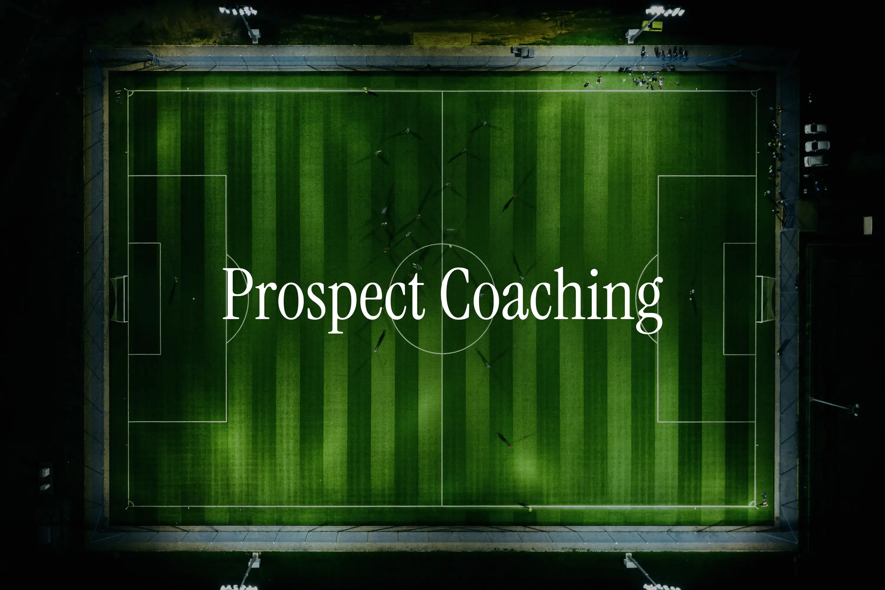 Ung person der balancerer skole og sport